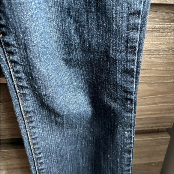 DKNY Women Straight Leg Blue Jean Size 6 - Picture 4 of 8